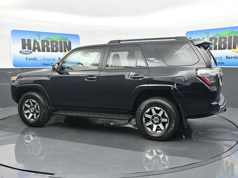 Used 2024 Toyota 4Runner TRD Off-Road image 3