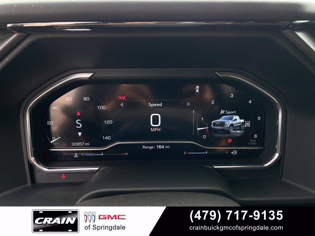 Used 2025 GMC Sierra 1500 AT4 w/ AT4 Premium Package AWD/4WD image 15