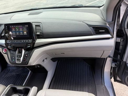 Used 2018 Honda Odyssey EX-L image 47