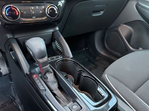 Used 2025 Chevrolet TrailBlazer LT image 39
