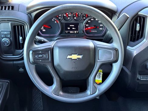 Used 2021 Chevrolet Silverado 1500 Custom image 20