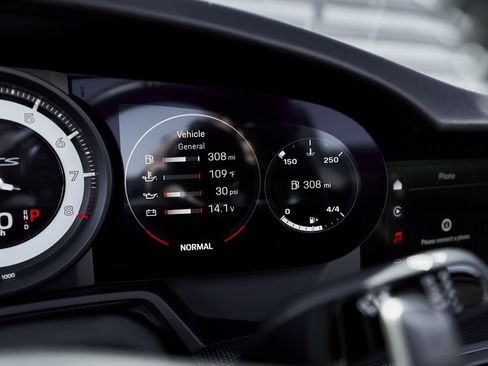 Used 2024 Porsche 911 Carrera GTS w/ Premium Package image 52