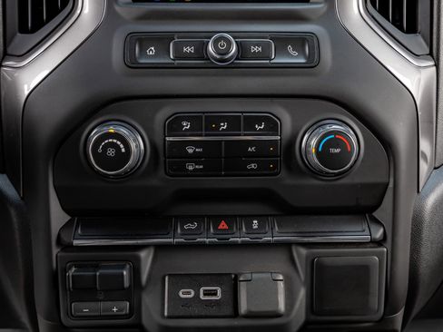 Used 2023 Chevrolet Silverado 2500 Custom w/ Custom Convenience Package image 25