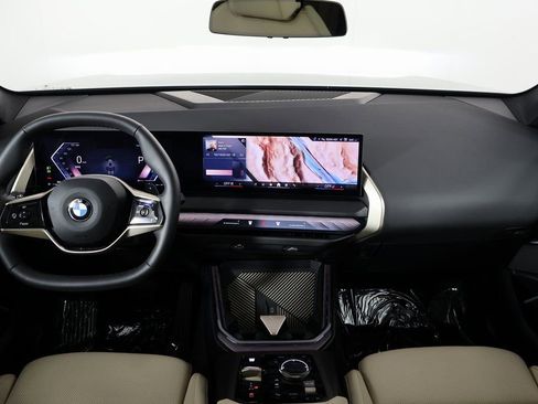 Used 2025 BMW X3 xDrive30 w/ Convenience Package AWD/4WD image 8