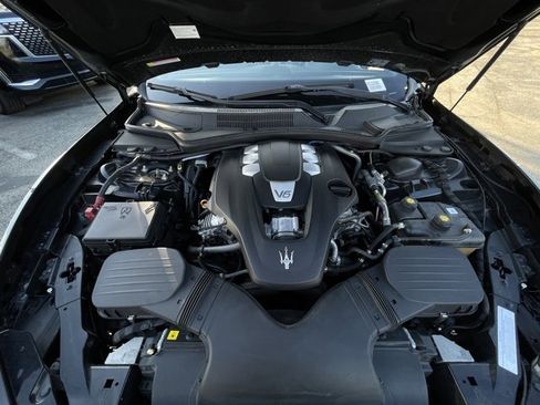 Used 2019 Maserati Ghibli image 25