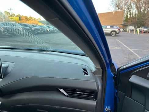 Used 2025 Nissan Sentra SV image 33