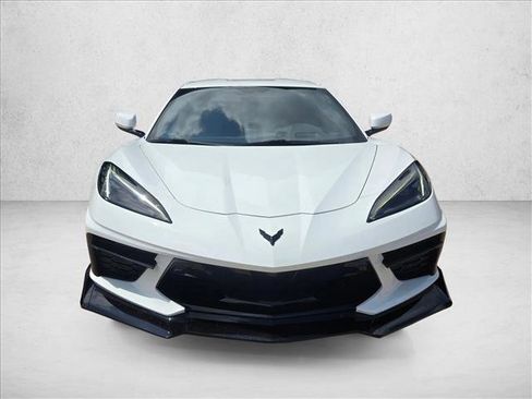 Used 2021 Chevrolet Corvette Stingray Preferred Cpe w/ Z51 Performance Package RWD image 2
