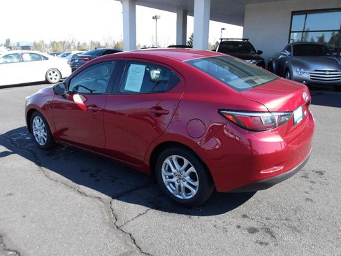 Used 2016 Scion iA FWD image 3