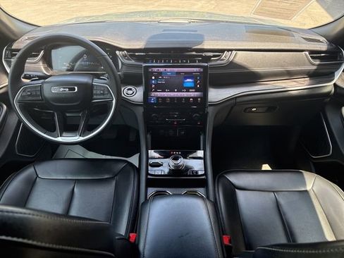 Used 2024 Jeep Grand Cherokee Limited 4xe image 15