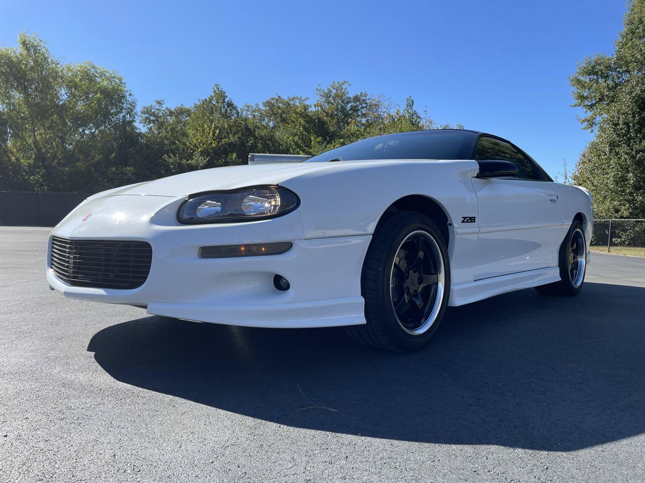 Used 1999 Chevrolet Camaro Z28 w/ Preferred Equipment Group 2 RWD image 3