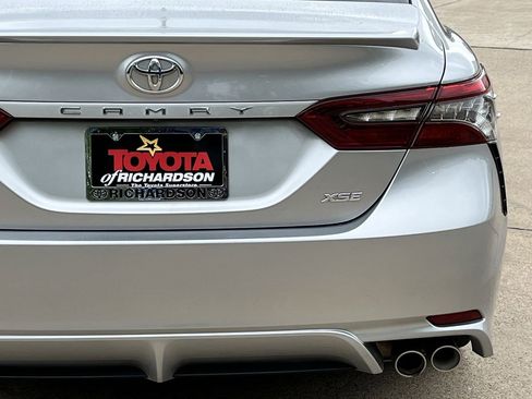 Used 2023 Toyota Camry XSE FWD image 6