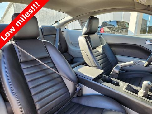 Used 2007 Ford Mustang GT Premium image 12