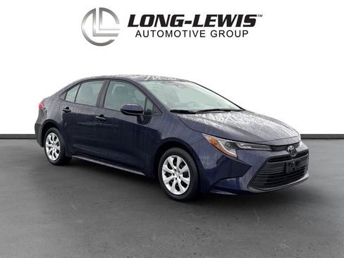 Used 2024 Toyota Corolla LE image 10