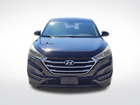 Used 2018 Hyundai Tucson SE AWD/4WD image 2