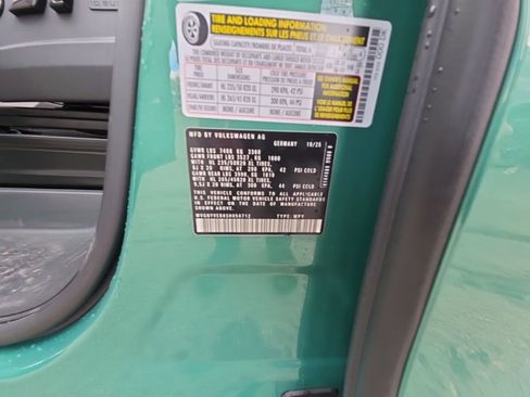 New 2025 Volkswagen ID. Buzz Pro S Plus image 25