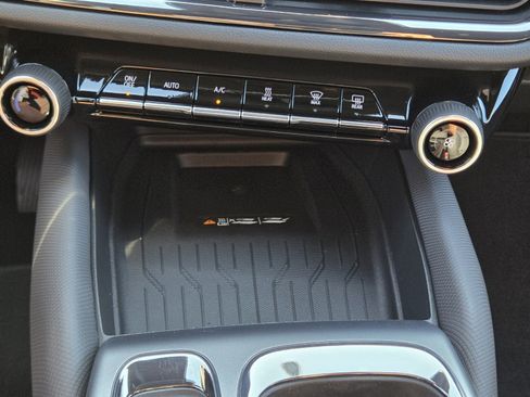 New 2026 Chevrolet Equinox EV RS image 14