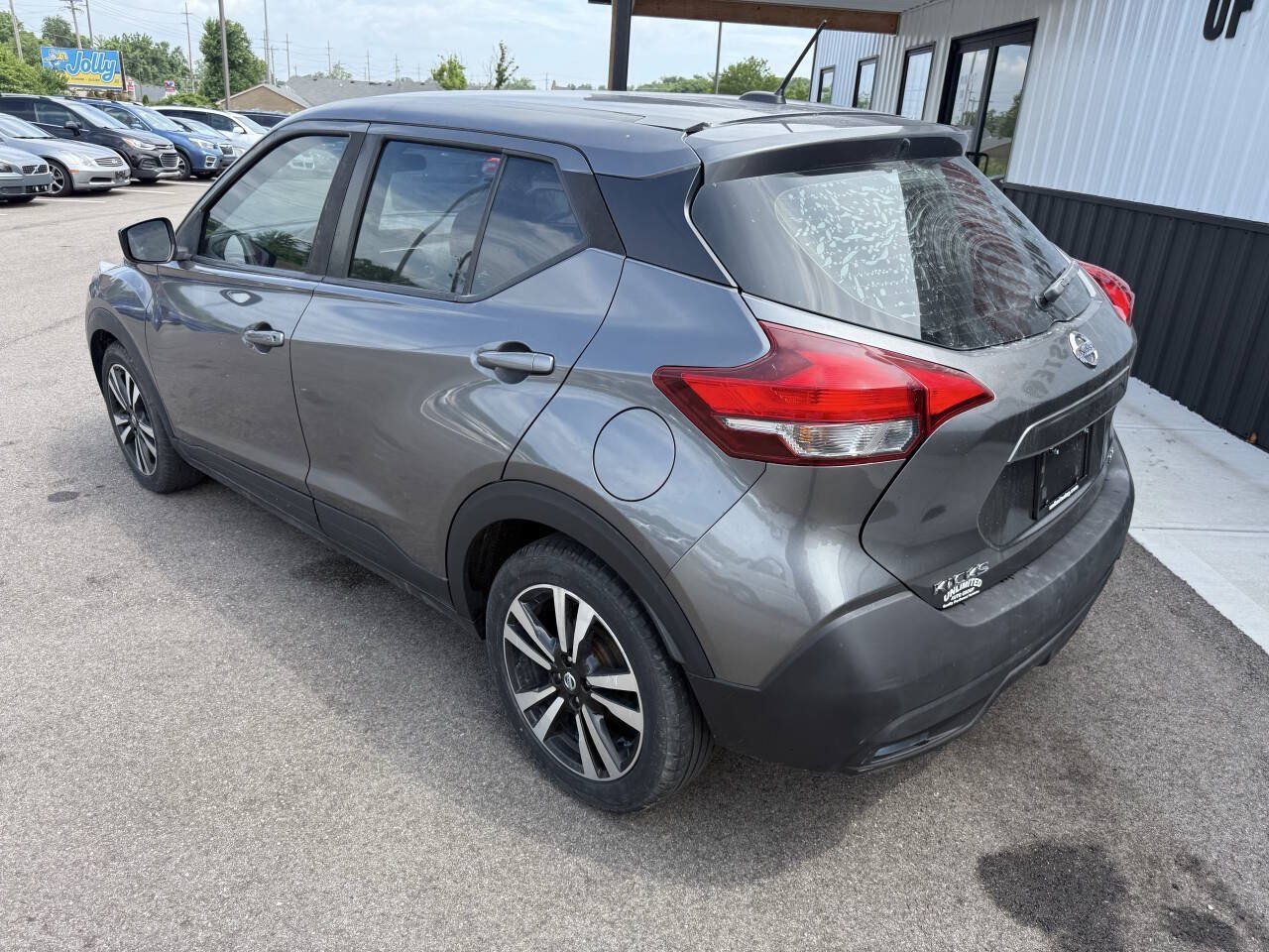 Used 2019 Nissan Kicks S FWD image 11