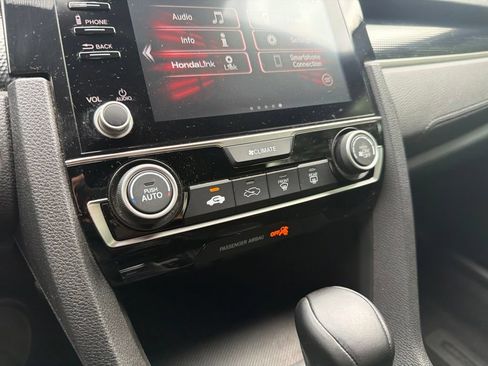 Used 2019 Honda Civic Sport image 27