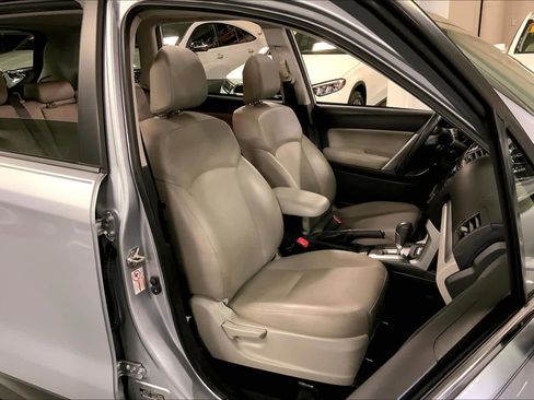 Used 2015 Subaru Forester 2.5i Limited w/ Popular Package #2 image 8