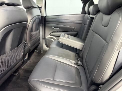 Used 2025 Hyundai Tucson Limited image 28