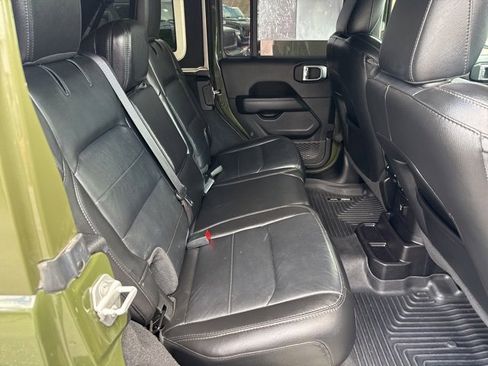 Certified 2020 Jeep Wrangler Unlimited Sahara image 31