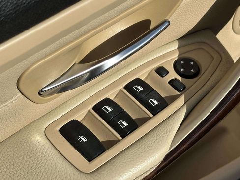 Used 2014 BMW 428i xDrive Convertible image 23