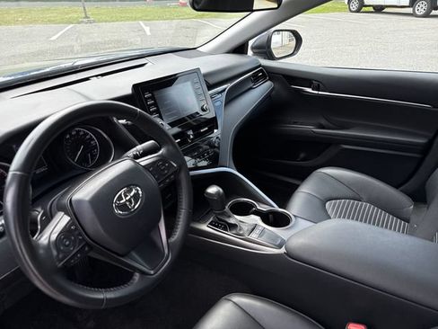 Used 2024 Toyota Camry SE FWD image 15