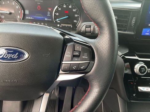 Used 2023 Ford Explorer ST-Line w/ Class IV Trailer Tow Package image 24