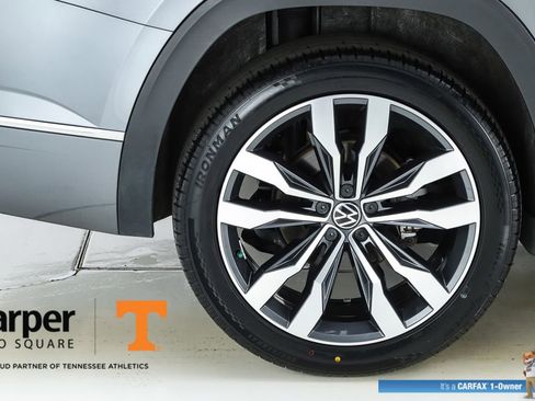 Used 2023 Volkswagen Atlas SEL Premium AWD/4WD image 13