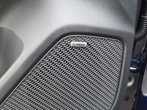 New 2026 Mitsubishi Outlander SE image 19