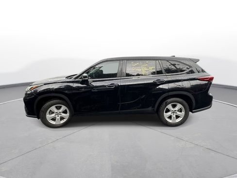 Used 2023 Toyota Highlander L FWD image 9