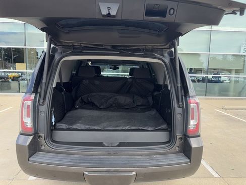 Used 2019 GMC Yukon SLE w/ HD Trailering Package AWD/4WD image 7