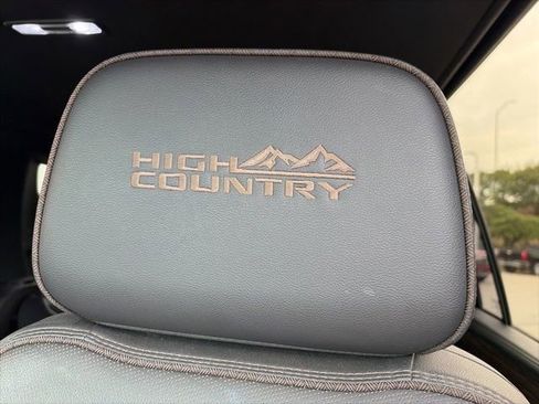 Used 2021 Chevrolet Suburban High Country w/ Max Trailering Package RWD image 15