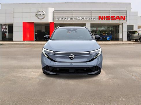 New 2026 Nissan Leaf Platinum+ w/ Cargo Package (Platinum+) FWD image 8