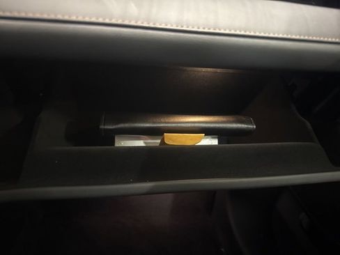 Used 2024 Lincoln Nautilus Reserve w/ Equipment Group 202A image 41