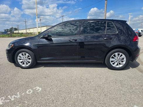 Used 2018 Volkswagen Golf S FWD image 6