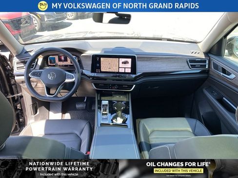 New 2026 Volkswagen Atlas SEL AWD/4WD image 18