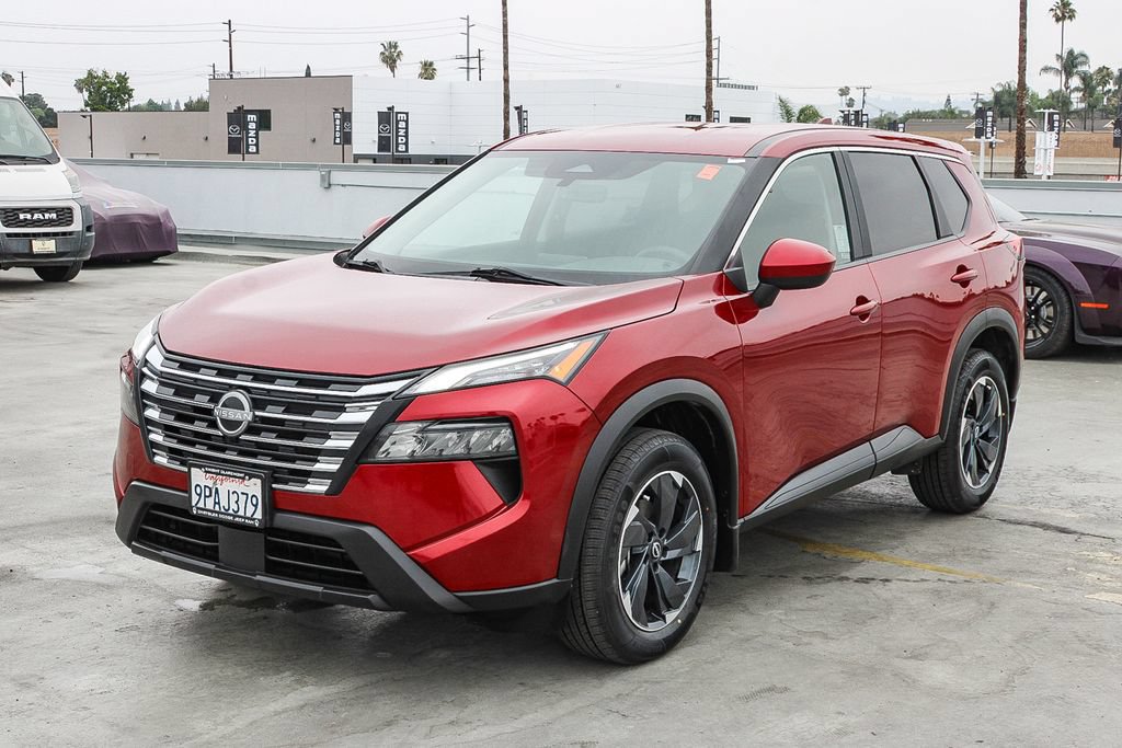 Used 2024 Nissan Rogue SV FWD image 4