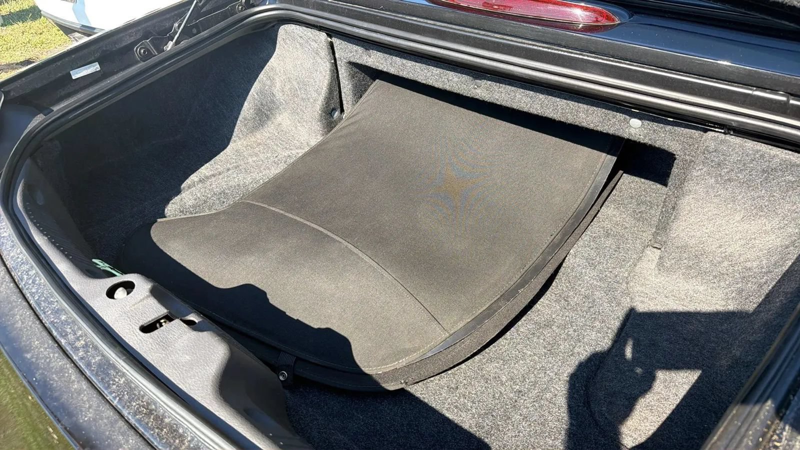 Used 2002 Ford Thunderbird RWD image 15