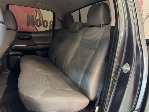 Used 2023 Toyota Tacoma SR5 RWD image 20