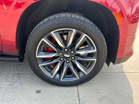 Certified 2022 Cadillac Escalade Sport w/ Touring Package AWD/4WD image 38