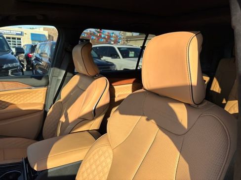 New 2026 Jeep Grand Cherokee L Summit AWD/4WD image 9