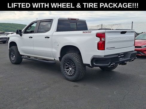 Used 2023 Chevrolet Silverado 1500 LT Trail Boss w/ LT Trail Boss Premium Package AWD/4WD image 4