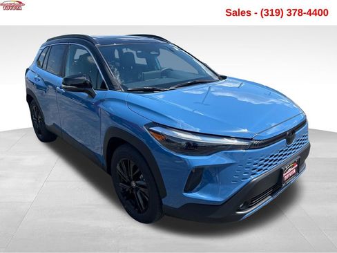 Used 2026 Toyota Corolla Cross AWD Hybrid w/ Convenience Package image 9