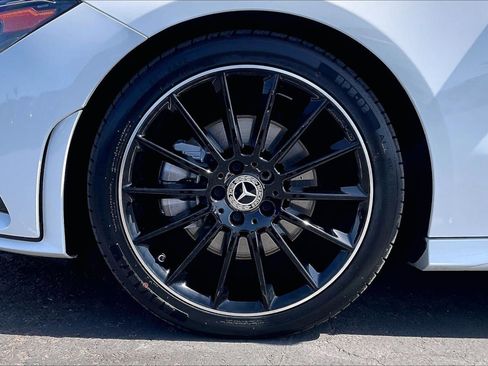 Used 2022 Mercedes-Benz CLA 250 w/ AMG Line image 9