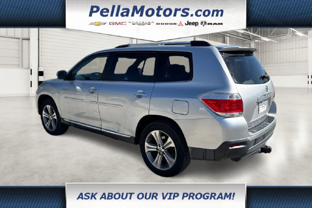 Used 2011 Toyota Highlander Limited w/ Tow Pkg FWD image 5