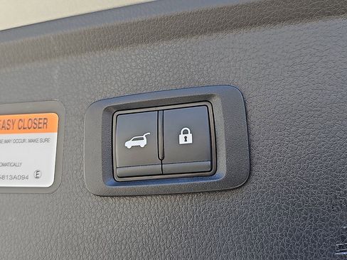 Used 2025 Mitsubishi Eclipse Cross SE AWD/4WD image 31