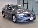 Used 2019 Volkswagen Jetta image 4