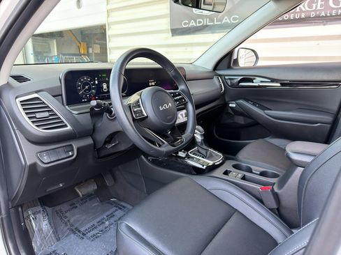 Used 2024 Kia Seltos SX AWD/4WD image 10