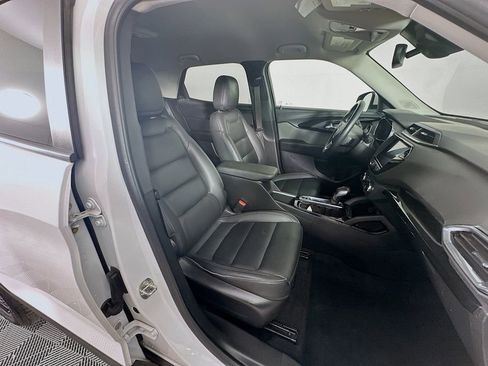 Used 2021 Chevrolet TrailBlazer LT w/ Premium Seating Package image 36